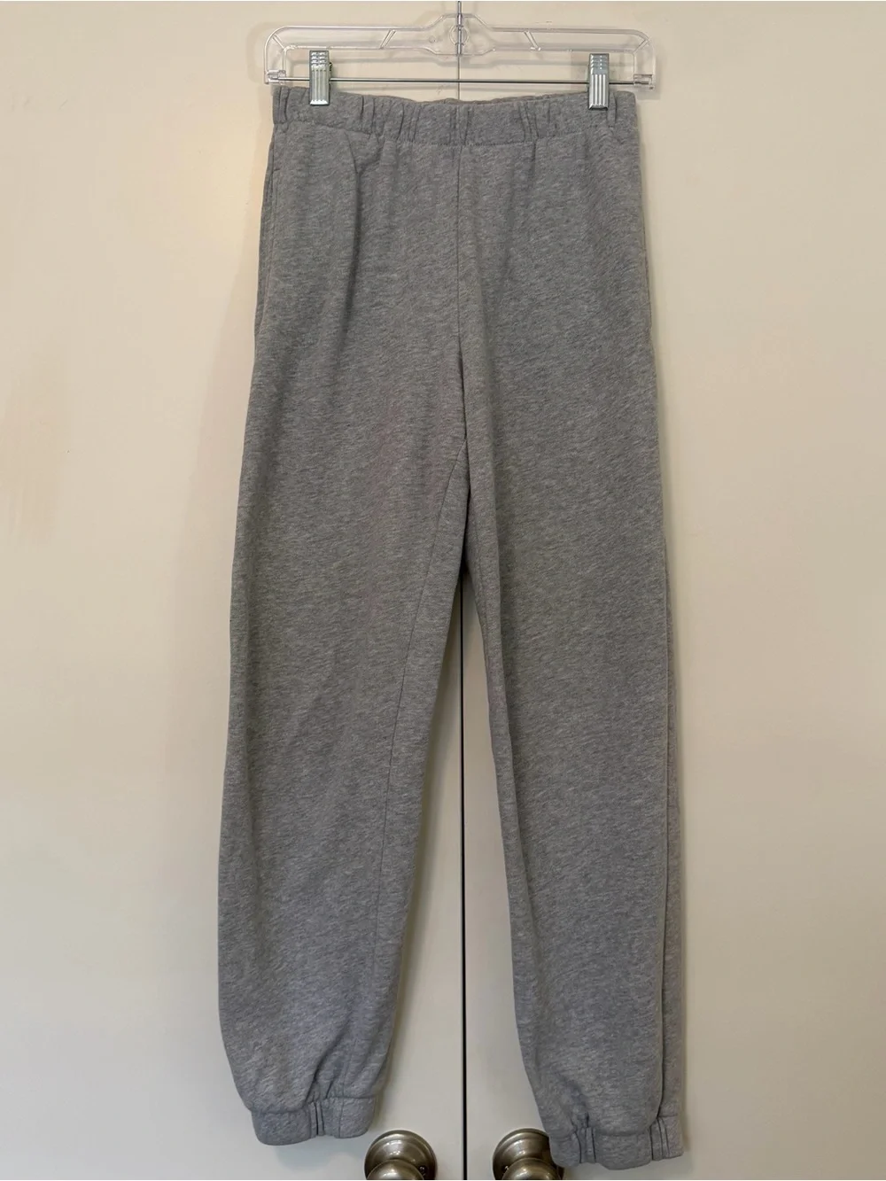 Brandy Melville Light Gray Rosa Sweatpants - Picture 2 of 3